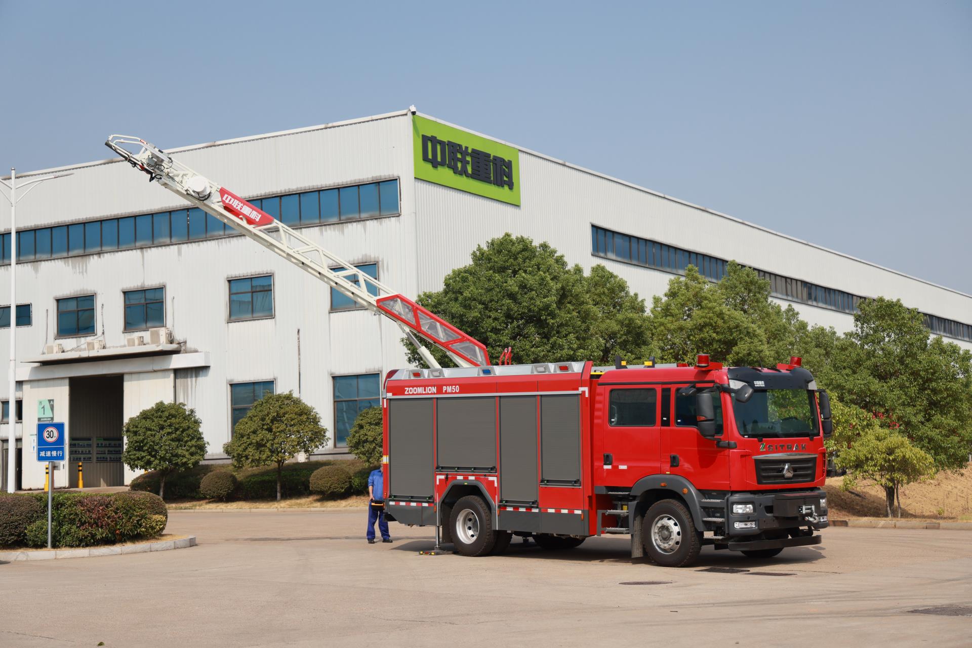 ZLF5190GXFPM50型多功效主战消防车_产品型号_产品段位_小类_应急装备_产品中心_ABG欧博